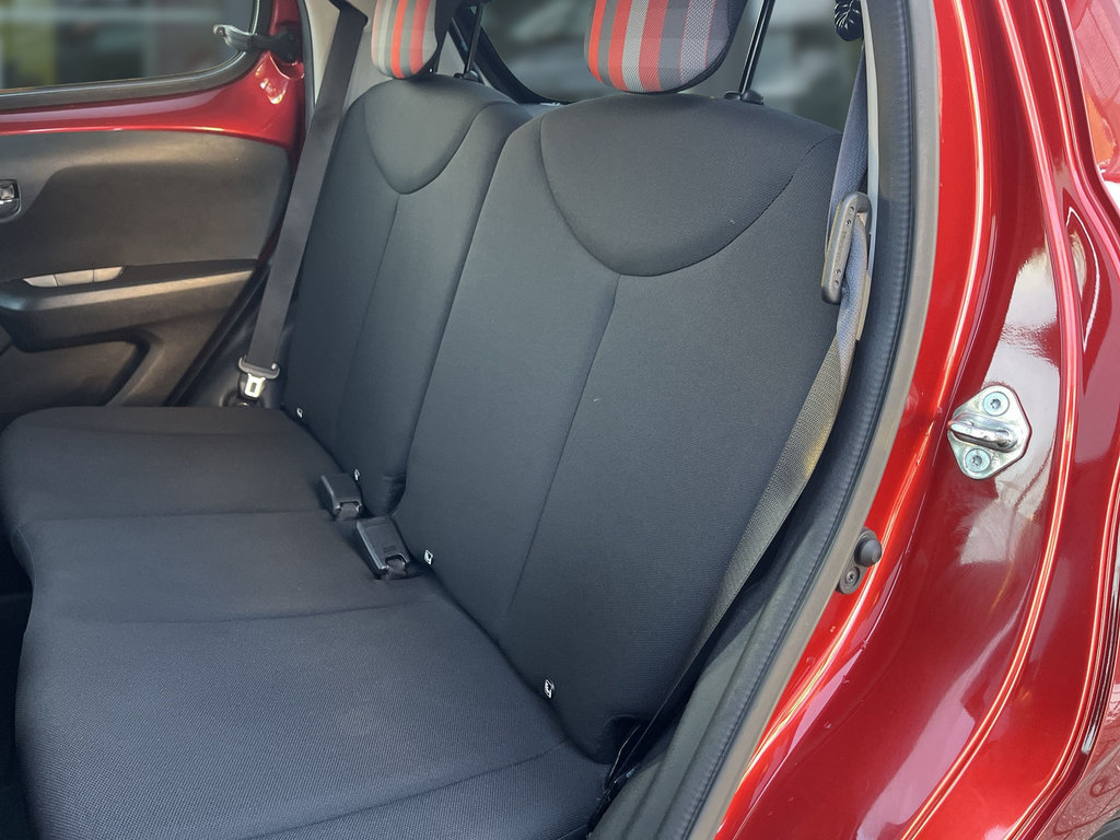 PEUGEOT 108 1.0 VTI TOP! Collection Faltschiebedach