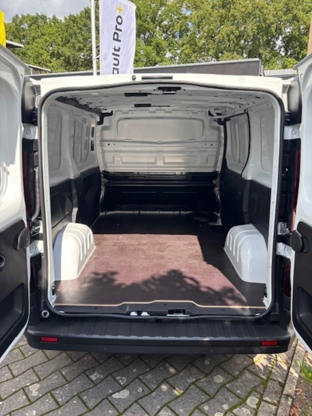 RENAULT Trafic E-TECH Kasten L1H1 Sonderabschreibung 75%