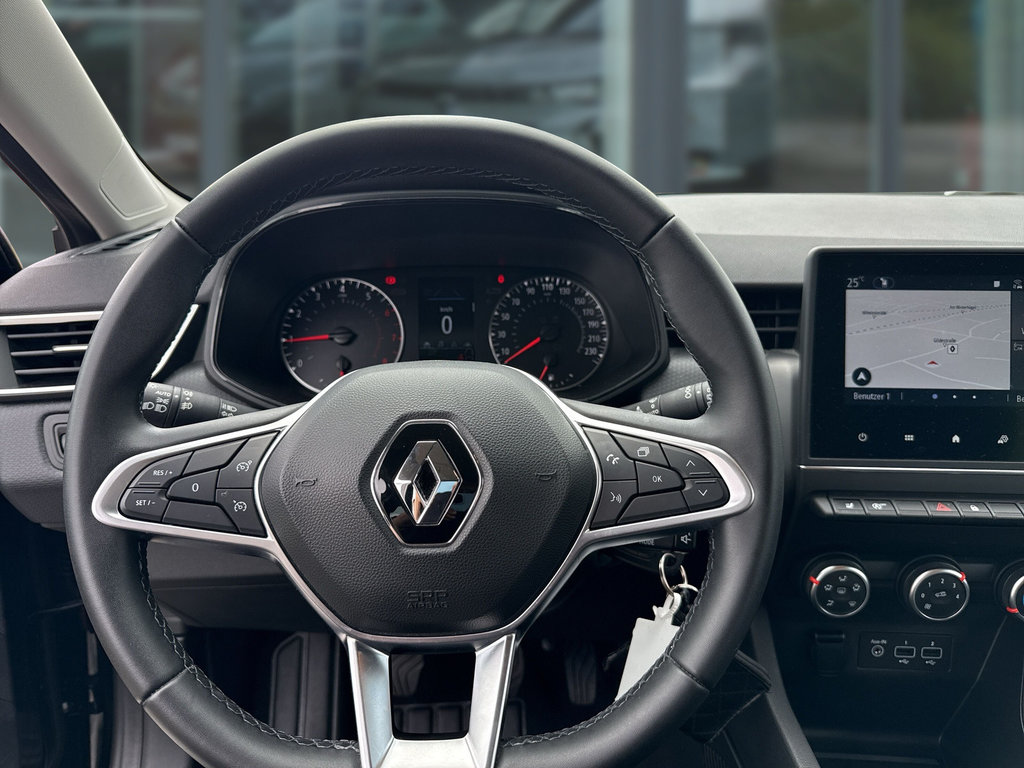 RENAULT Clio Equilibre SCe 65 RENAULT Clio Equilibre SCe 65