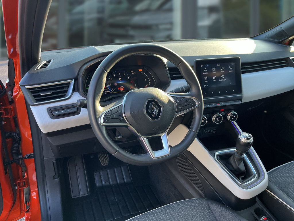 RENAULT Clio Techno TCe 90 RF-Kamera, LED