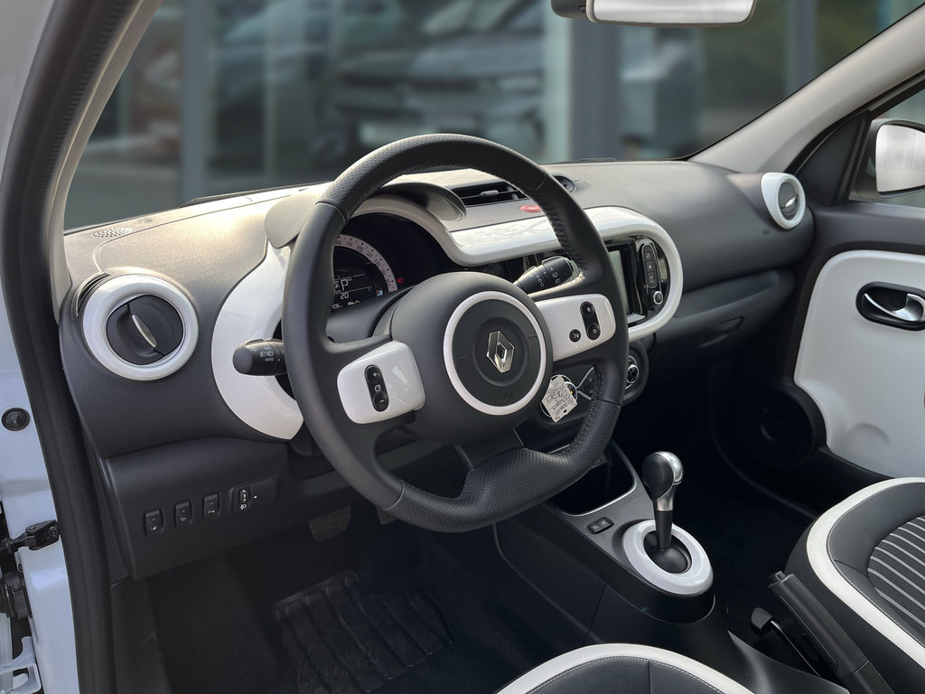 RENAULT Twingo E-Tech Techno Rf-Kamera