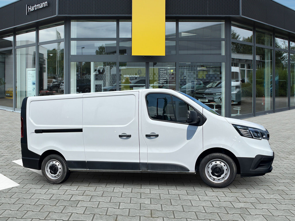 RENAULT Trafic Komfort L2H1 3,1t Blue dCi 130 RENAULT Trafic Komfort L2H1 3,1t Blue dCi 130