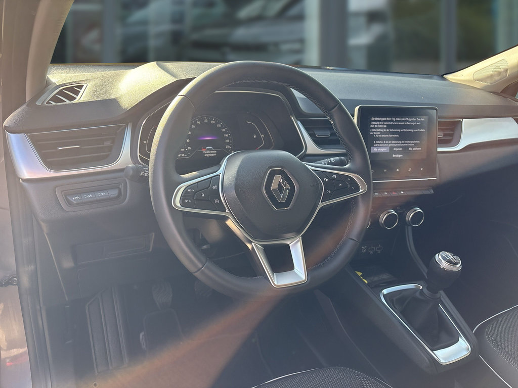 RENAULT Captur Techno TCe 90 RENAULT Captur Techno TCe 90