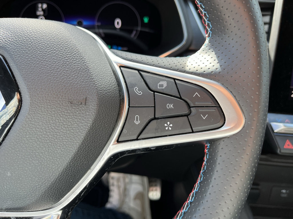 RENAULT Captur Hybrid 145 Esprit Alpine 360*,Harman-K. RENAULT Captur Hybrid 145 Esprit Alpine 360*,Harman-K.