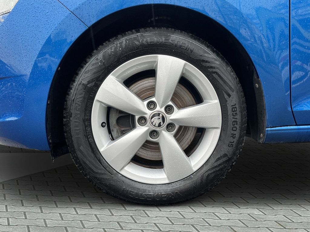 SKODA Rapid 1.2 TSI Spaceback "Joy " Smart-Link, Xenon