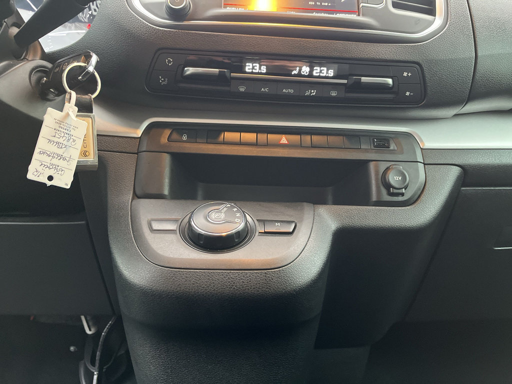 CITROEN SpaceTourer 2.0 HDI180 Feel Wohnmobil-Ausbau