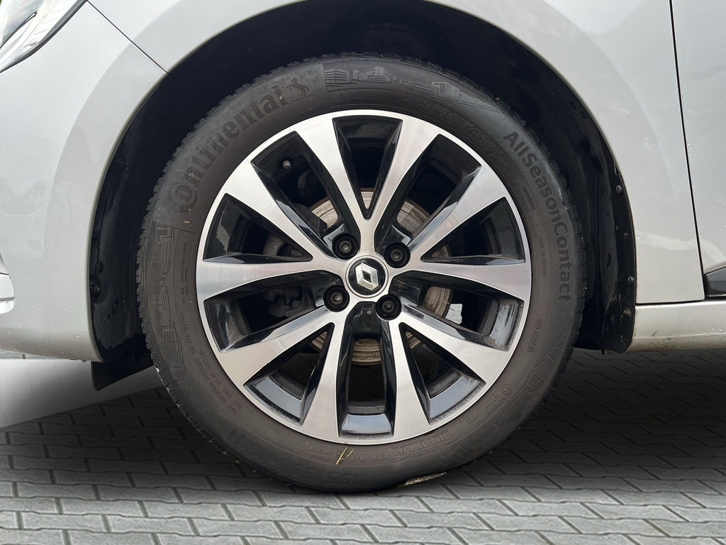 RENAULT Clio Equilibre TCe 90 LED, abn. AHK. RENAULT Clio Equilibre TCe 90 LED, abn. AHK.