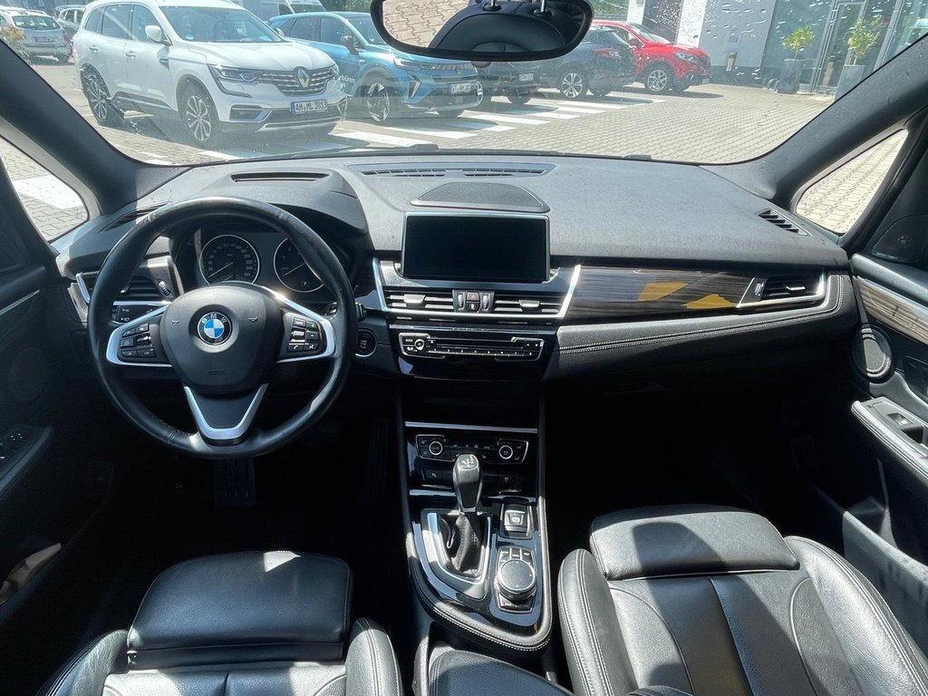 BMW 220 i Gran Tourer Luxury Line