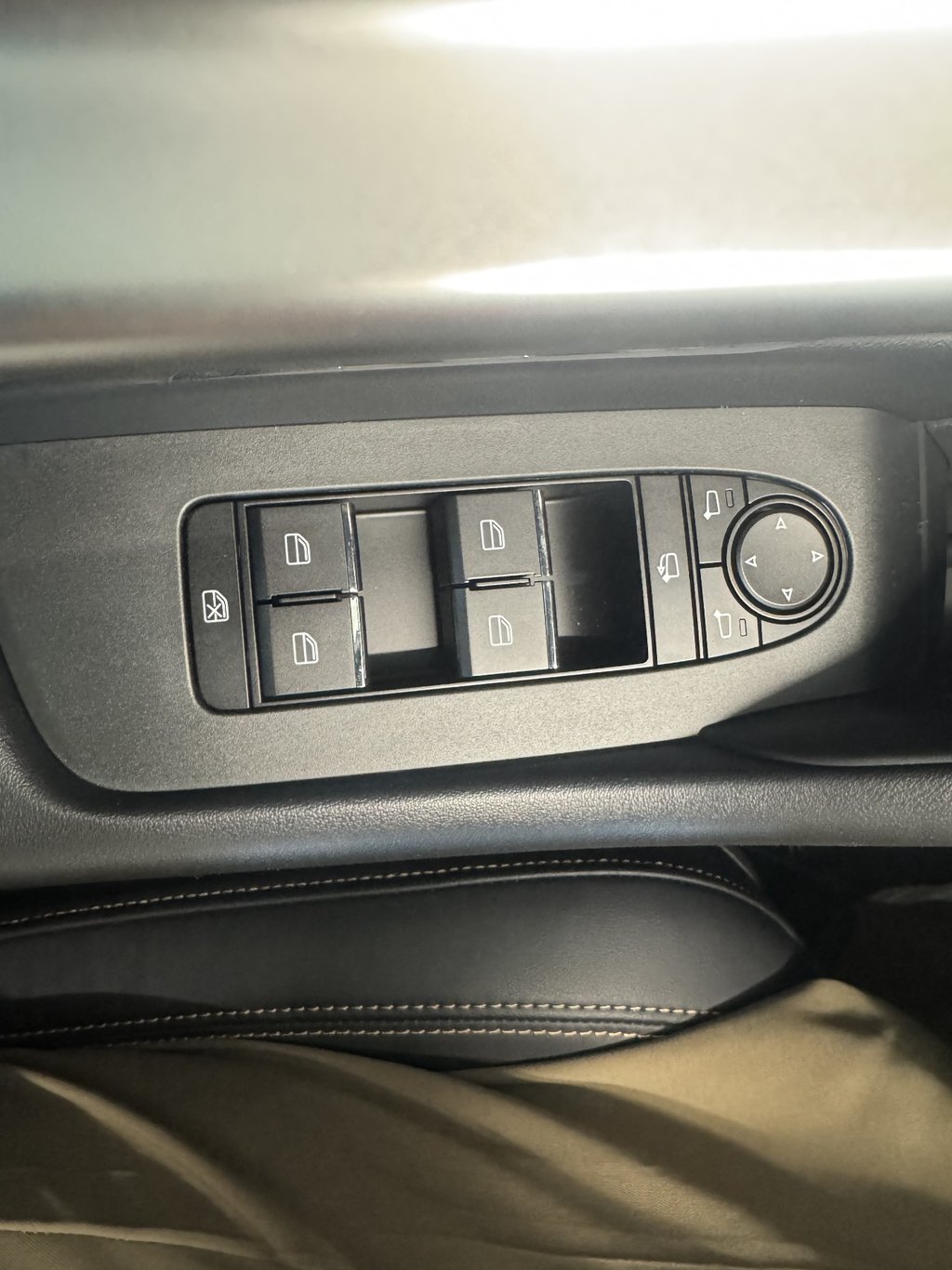 MAZDA CX-60 2.5L e-SKYACTIV PHEV 327ps AWD Homura Plus