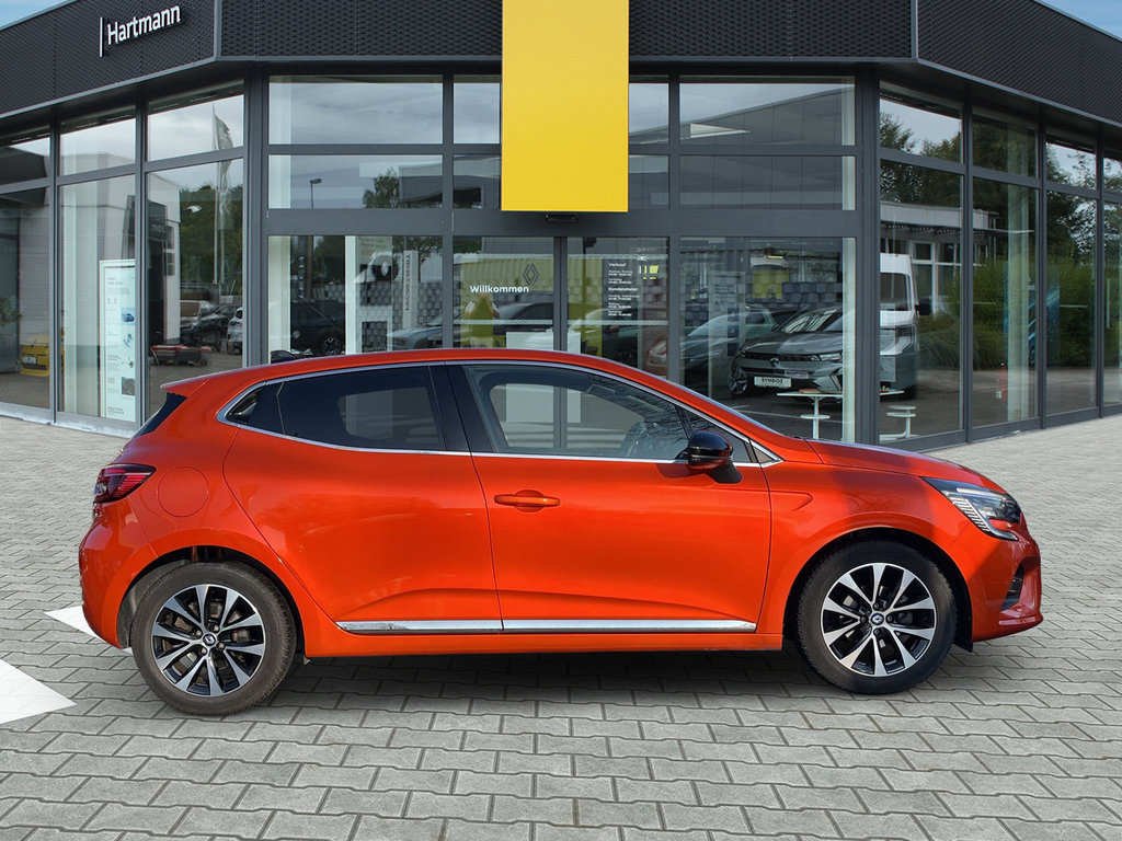 RENAULT Clio Techno TCe 90 RF-Kamera, LED