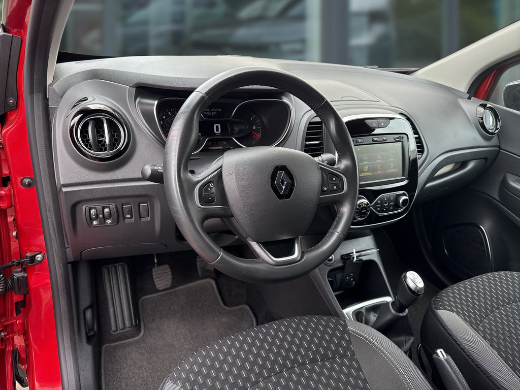 RENAULT Captur Intens TCe 90 RENAULT Captur Intens TCe 90