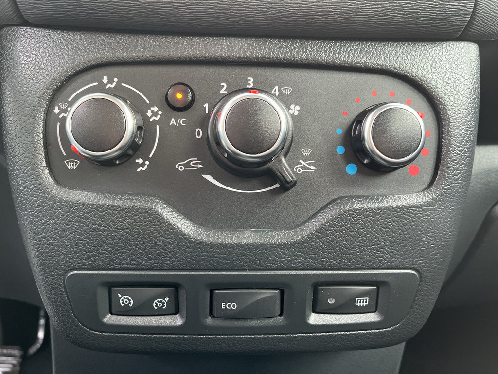 DACIA Dokker 1.3 TCe 130 Stepway Plus RF-Kamera, Navi