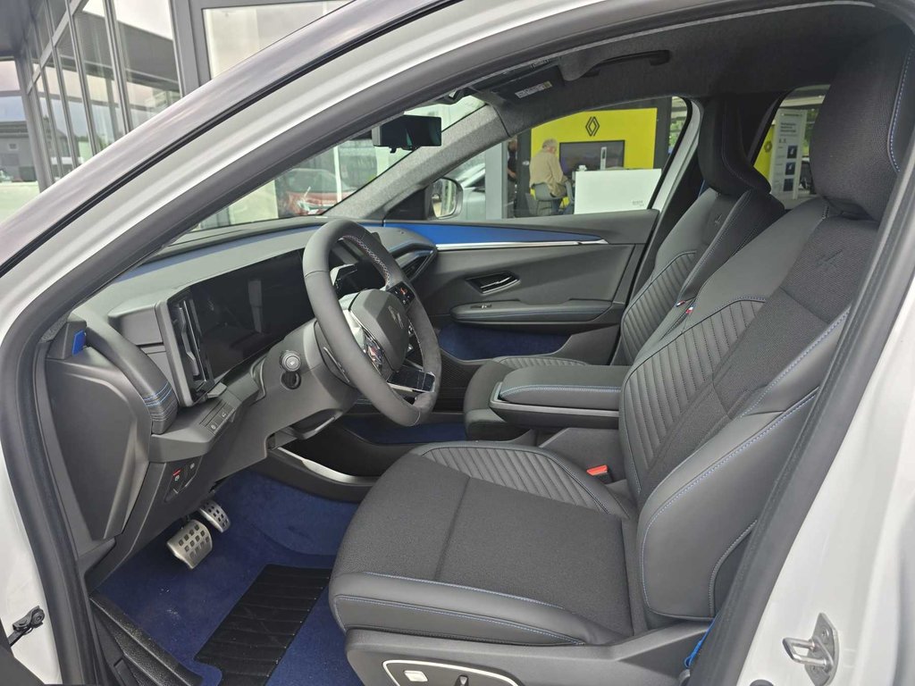 RENAULT Scenic E-TECH Esprit Alpine 220 Long Range