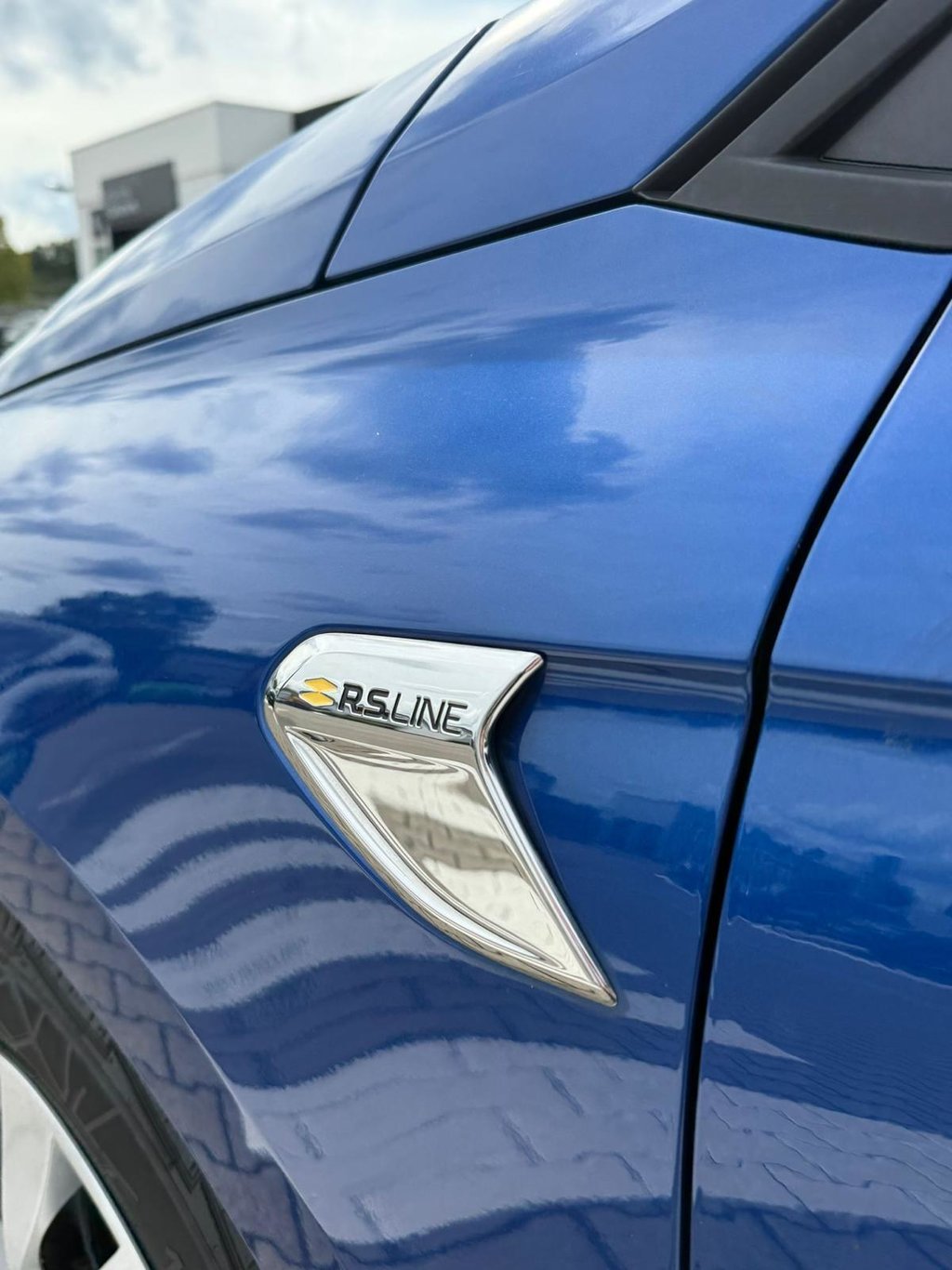 RENAULT Clio R.S.-LINE EDITION