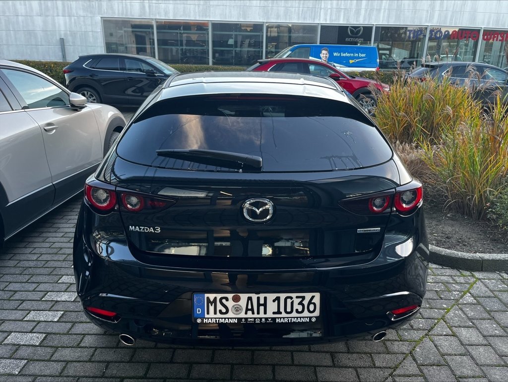MAZDA 3 2.5L e-SKYACTIV G 140ps 6AT FWD Exclusive-line