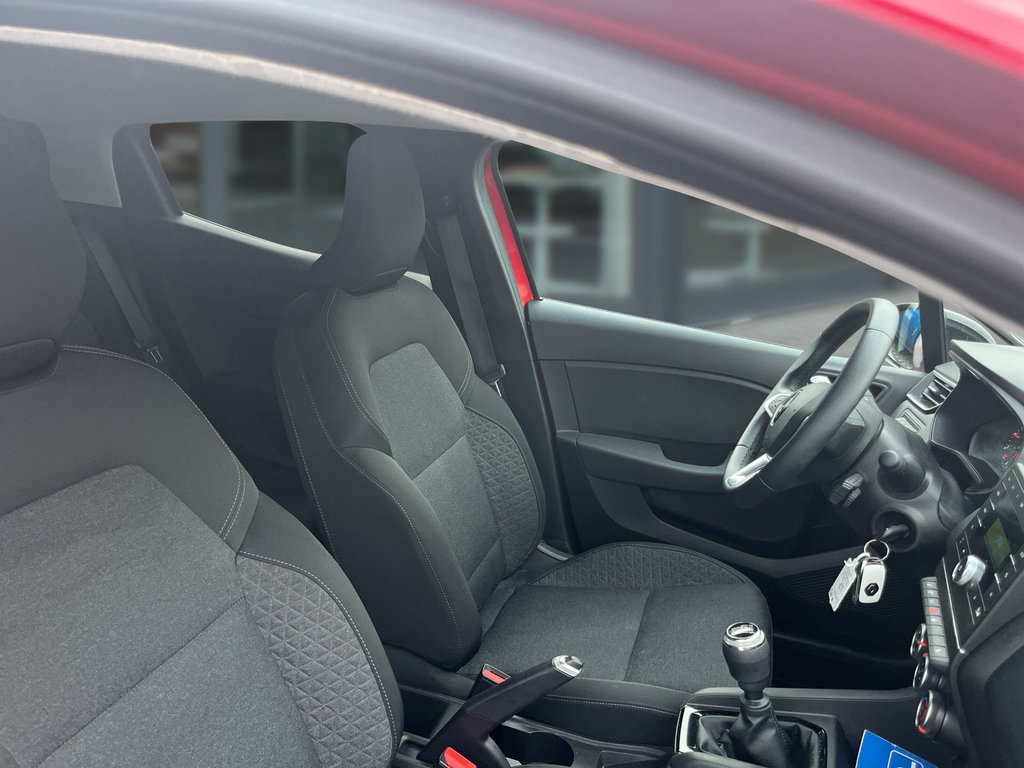 RENAULT Clio ZEN TCe 90 Sitzhzg