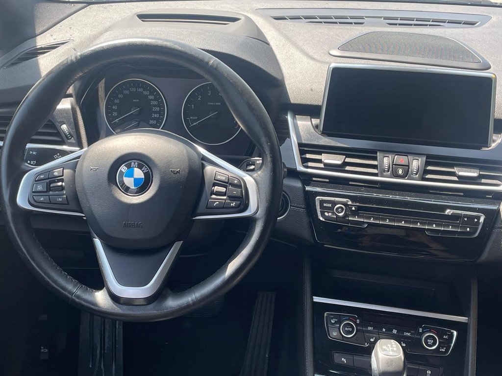 BMW 220 i Gran Tourer Luxury Line