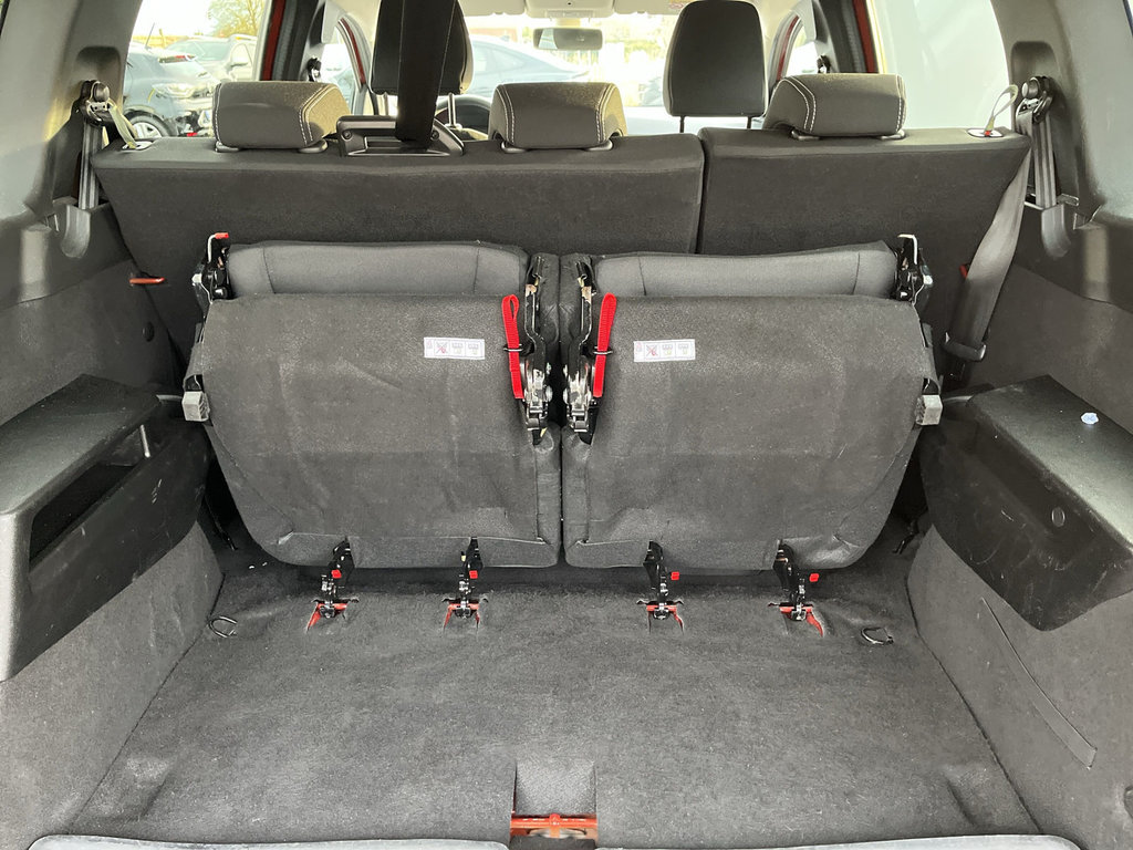 DACIA Jogger Extreme TCe 110 7-Sitze City+Winter-Paket DACIA Jogger Extreme TCe 110 7-Sitze City+Winter-Paket