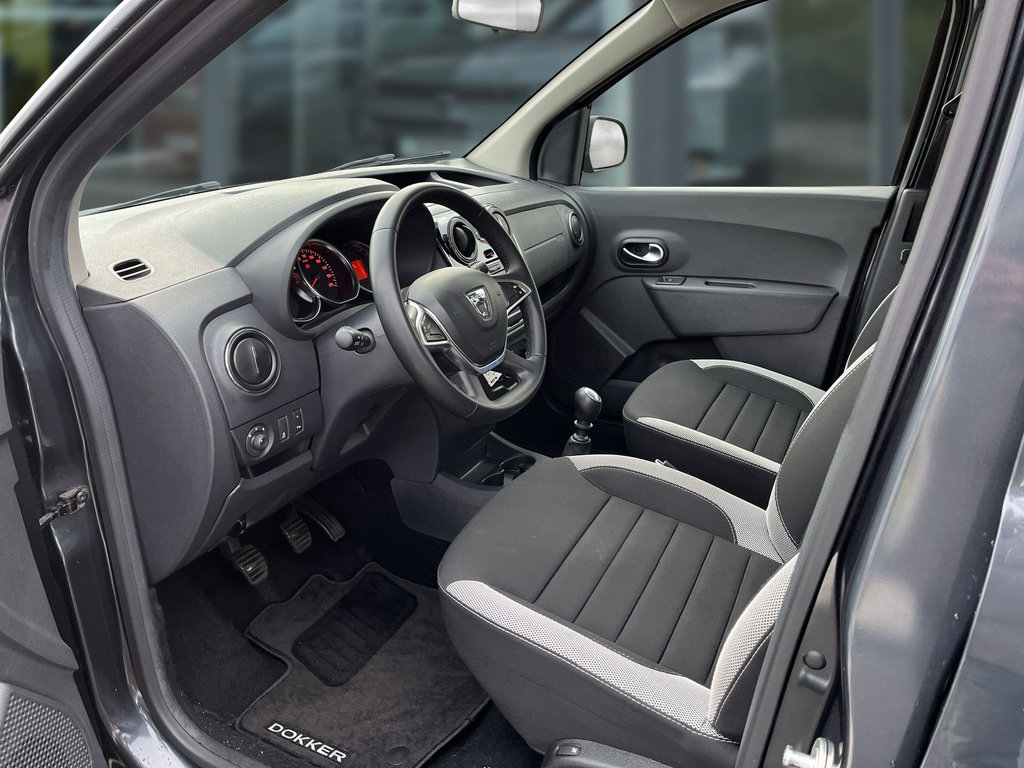 DACIA Dokker 1.3 TCe 130 Stepway Plus RF-Kamera, Navi