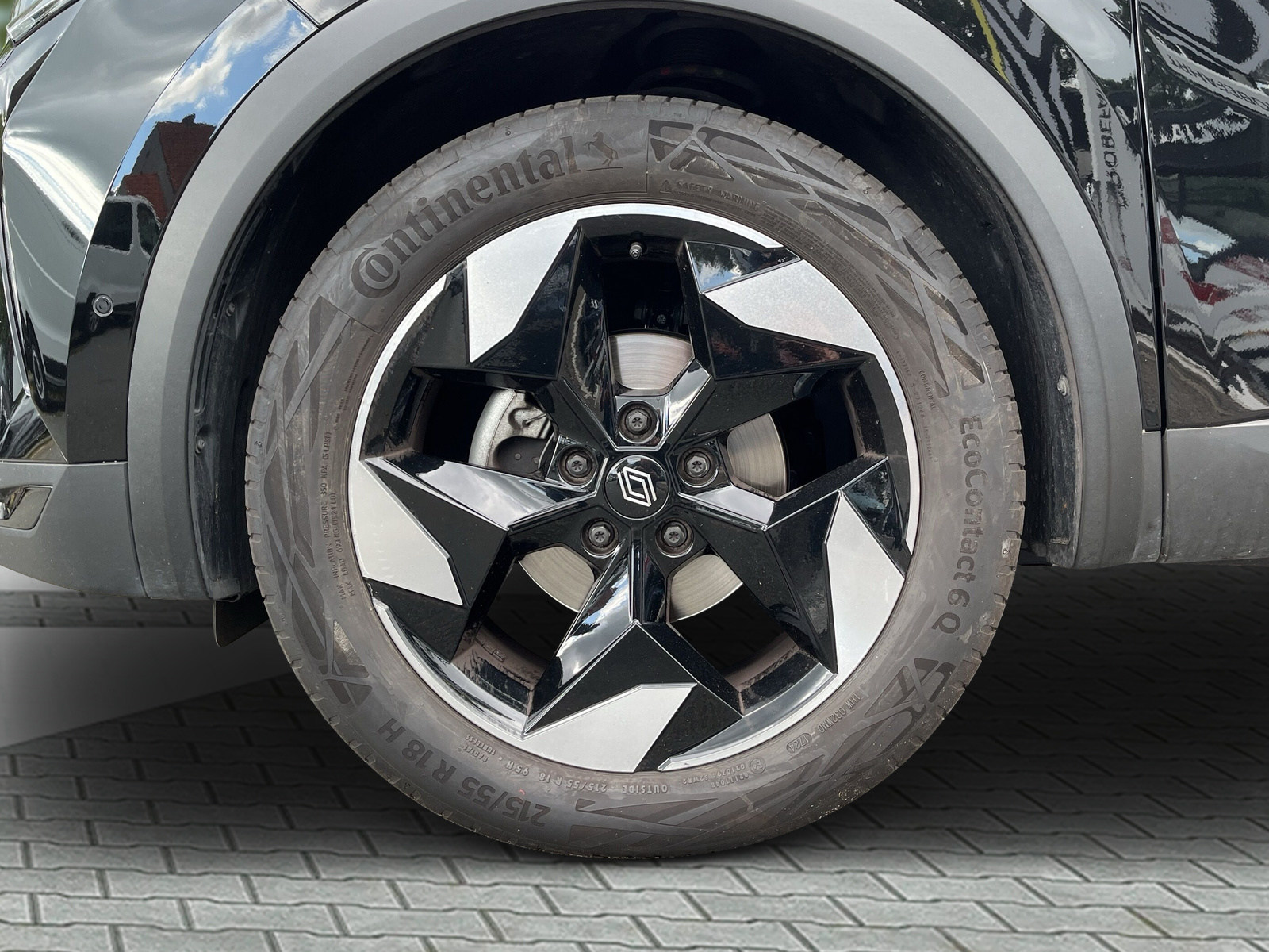 RENAULT Captur 1.3 TCe 140 M-Hybr. Techno Wi-Pak,RF-Kam. RENAULT Captur 1.3 TCe 140 M-Hybr. Techno Wi-Pak,RF-Kam.