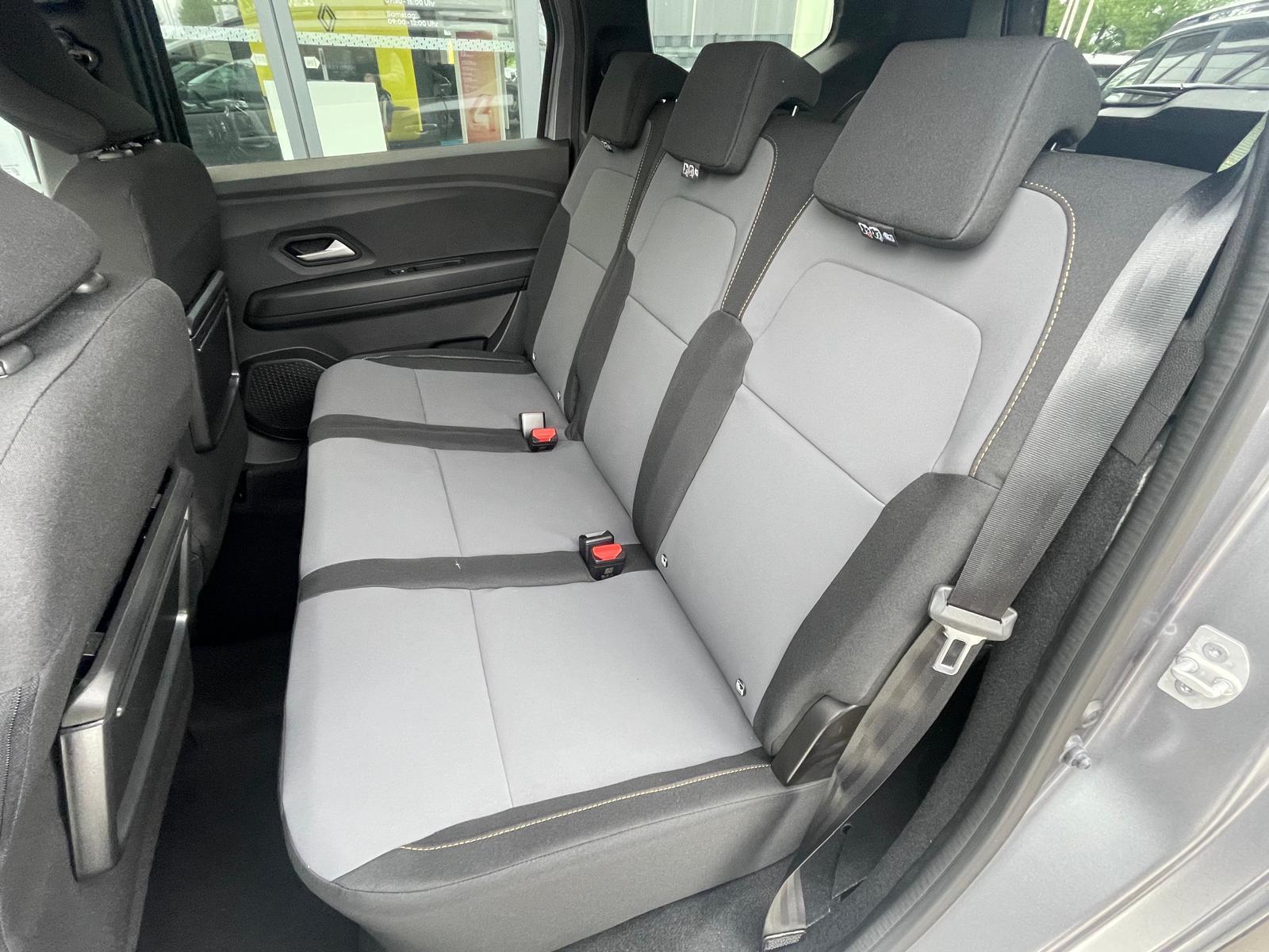 RENAULT Clio Evolution SCe 65 RENAULT Clio Evolution SCe 65