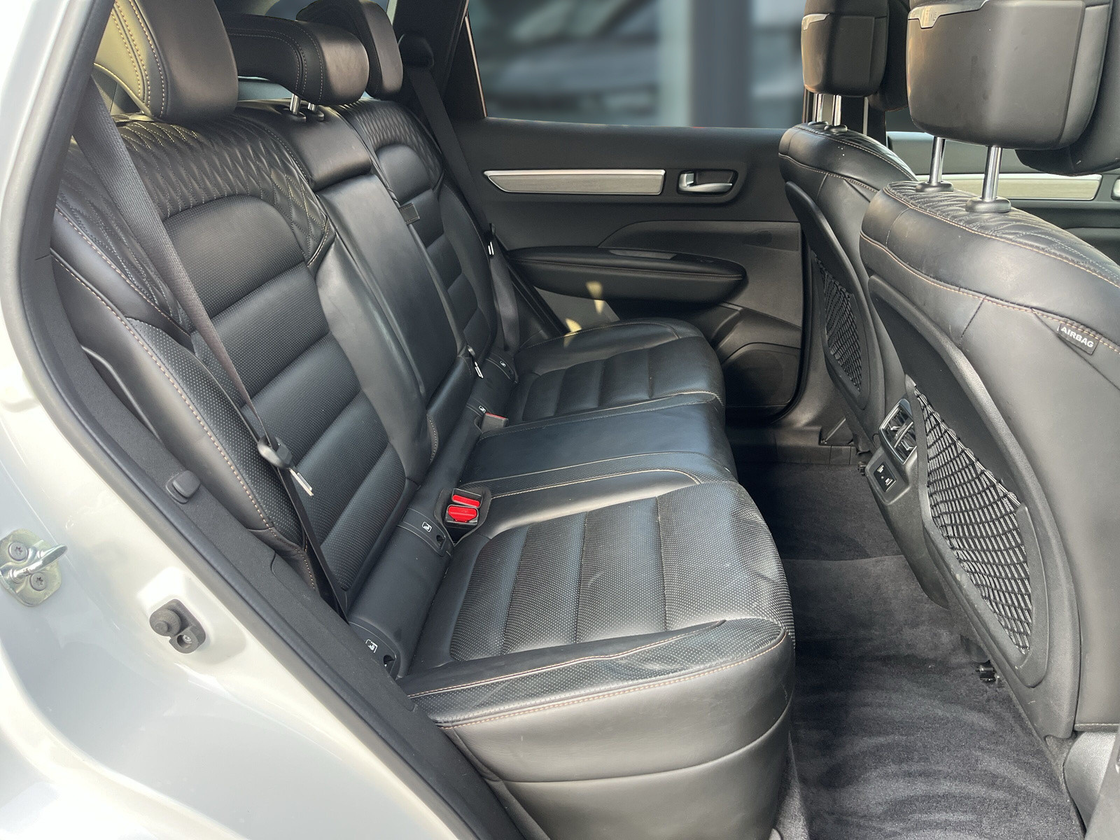 RENAULT Koleos Initiale dCi 185 4WD Bose, Winter-Pak. RENAULT Koleos Initiale dCi 185 4WD Bose, Winter-Pak.