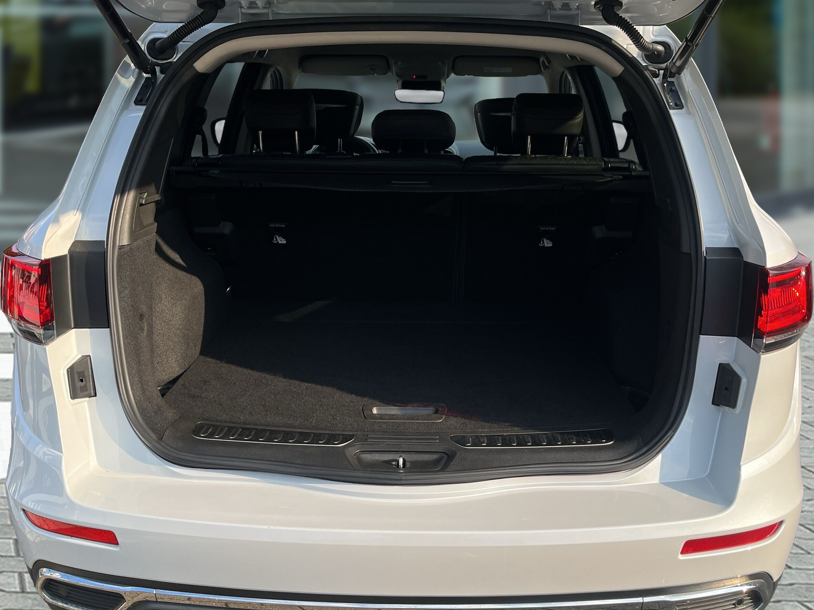 RENAULT Koleos Initiale dCi 185 4WD Bose, Winter-Pak. RENAULT Koleos Initiale dCi 185 4WD Bose, Winter-Pak.