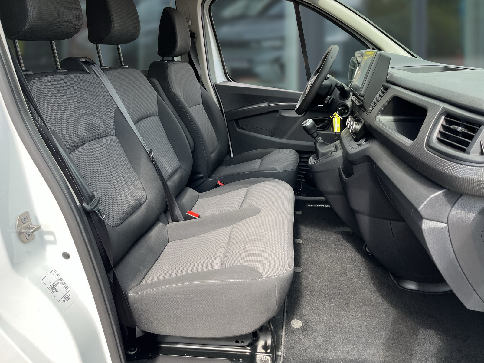 RENAULT Trafic Komfort L1H1 3,0t Blue dCi 130 Klima,LED RENAULT Trafic Komfort L1H1 3,0t Blue dCi 130 Klima,LED