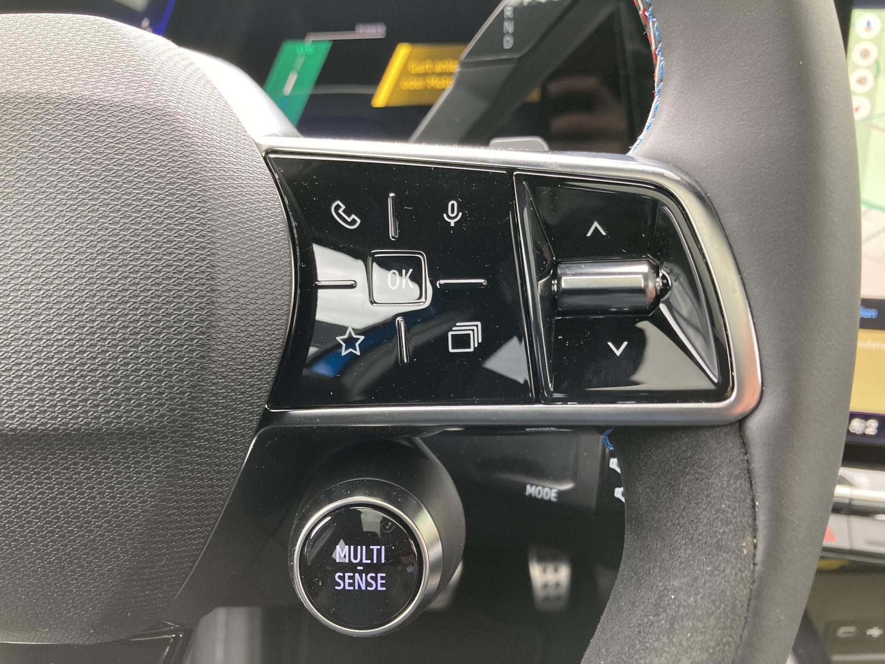 RENAULT Rafale Techno E-Tech Full Hybrid 200 RENAULT Rafale Techno E-Tech Full Hybrid 200