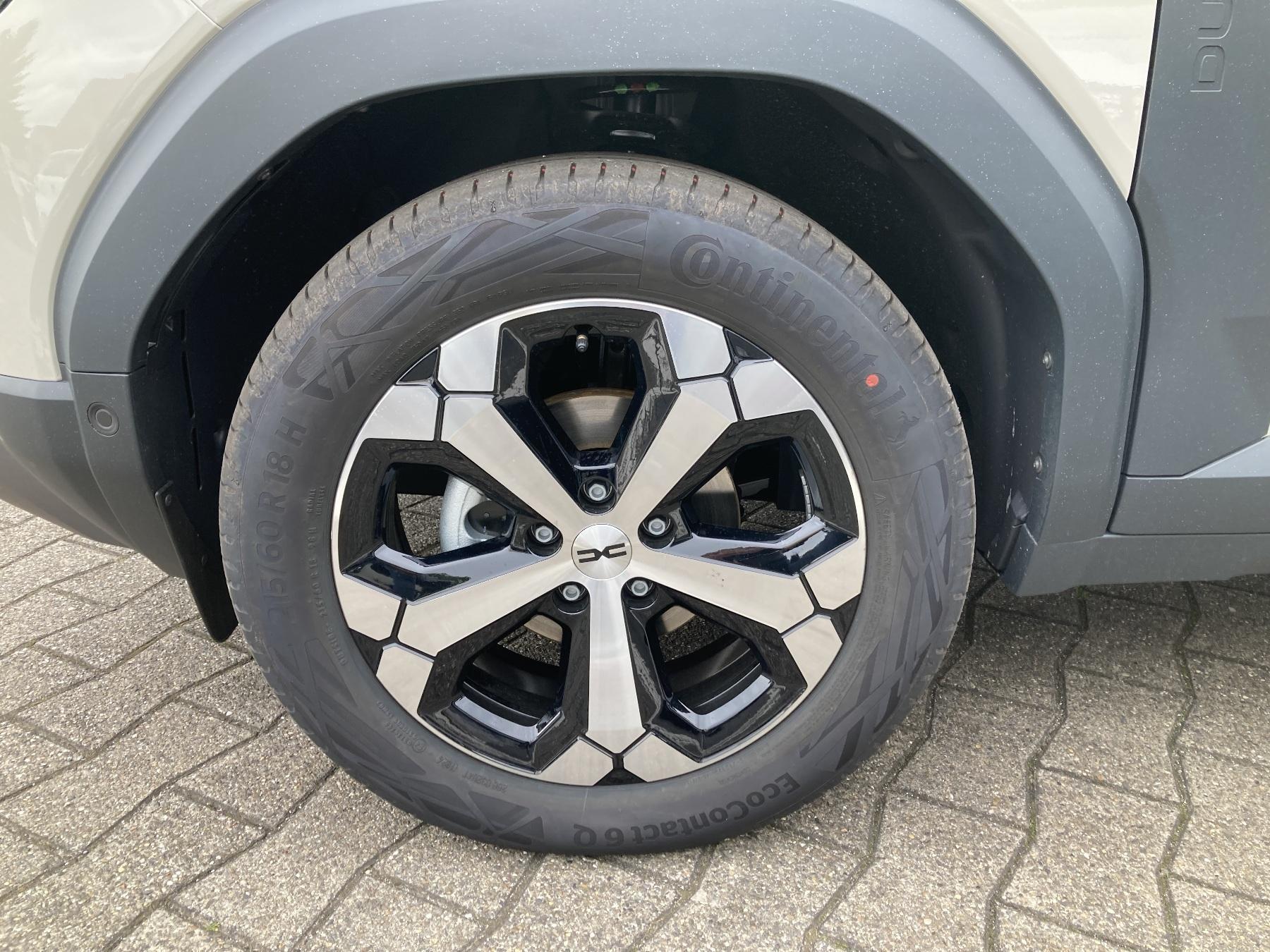 DACIA Duster Essential Eco-G 100 DACIA Duster Essential Eco-G 100