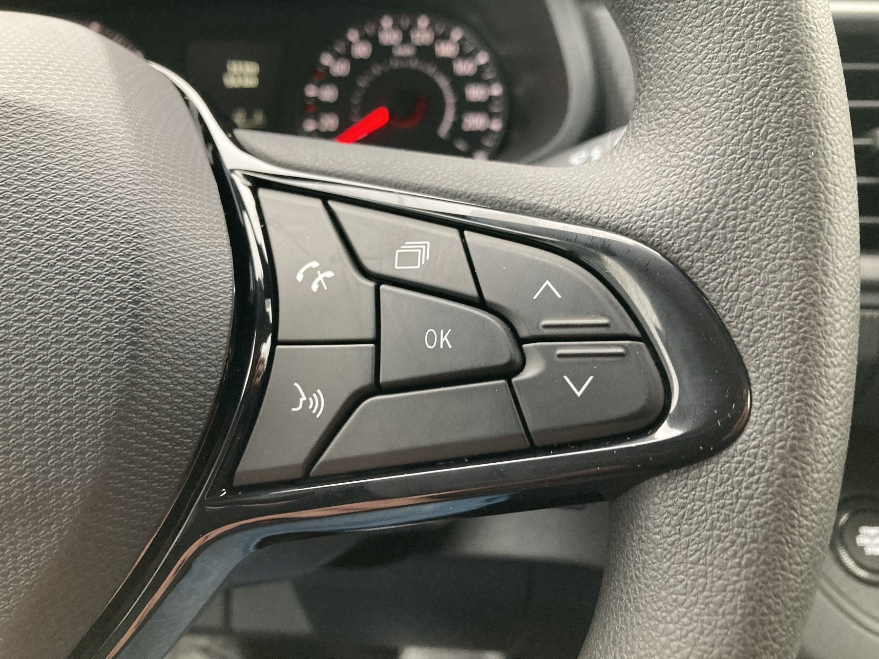 RENAULT Trafic Lkw Komfort L1H1 2,8t Blue dCi 150 EDC RENAULT Trafic Lkw Komfort L1H1 2,8t Blue dCi 150 EDC