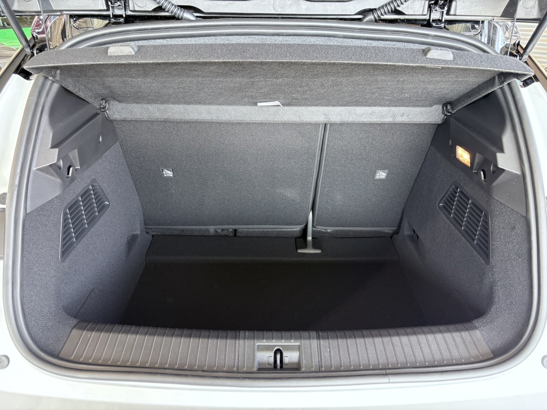 RENAULT Megane E-Tech Techno 220 Comfort Range RENAULT Megane E-Tech Techno 220 Comfort Range