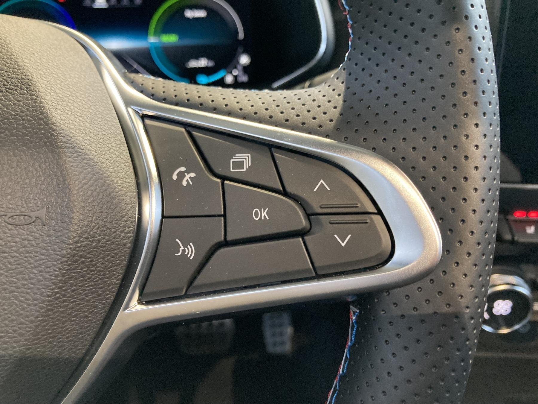 RENAULT Arkana ESPRIT ALPINE Full Hybrid 145 RENAULT Arkana ESPRIT ALPINE Full Hybrid 145