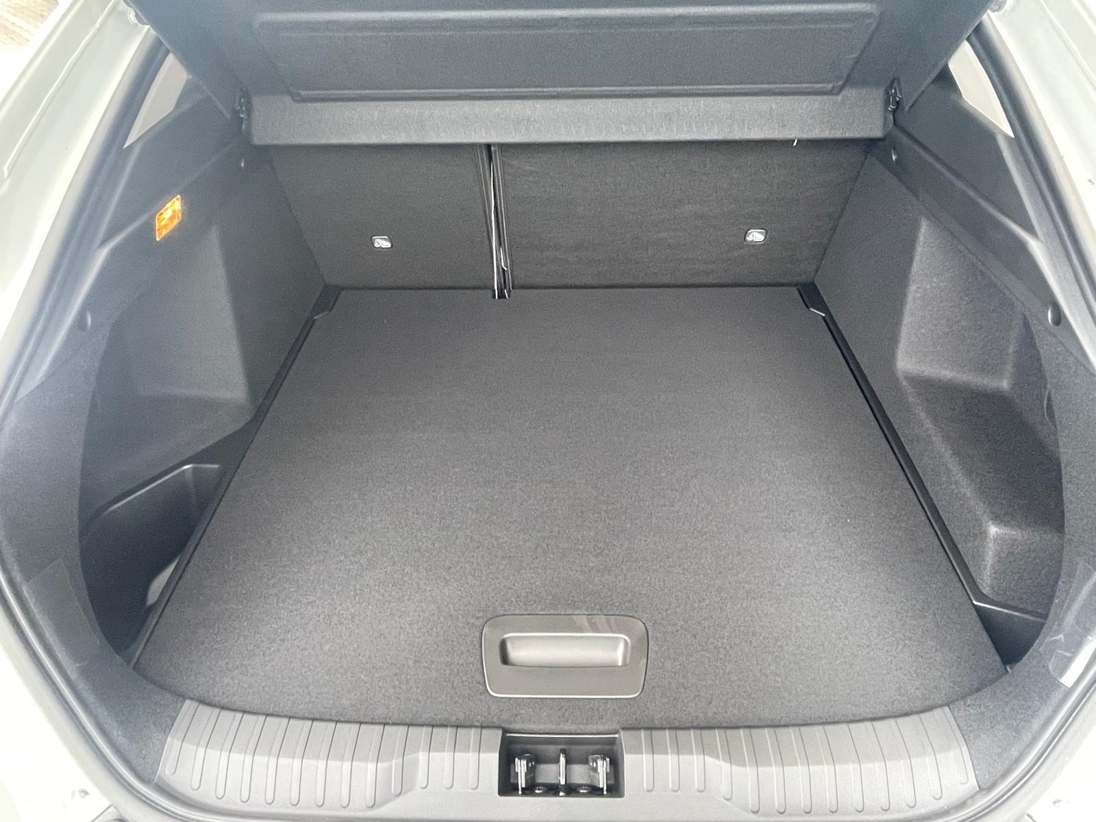 RENAULT Arkana EVOLUTION Mild Hybrid 140 EDC RENAULT Arkana EVOLUTION Mild Hybrid 140 EDC