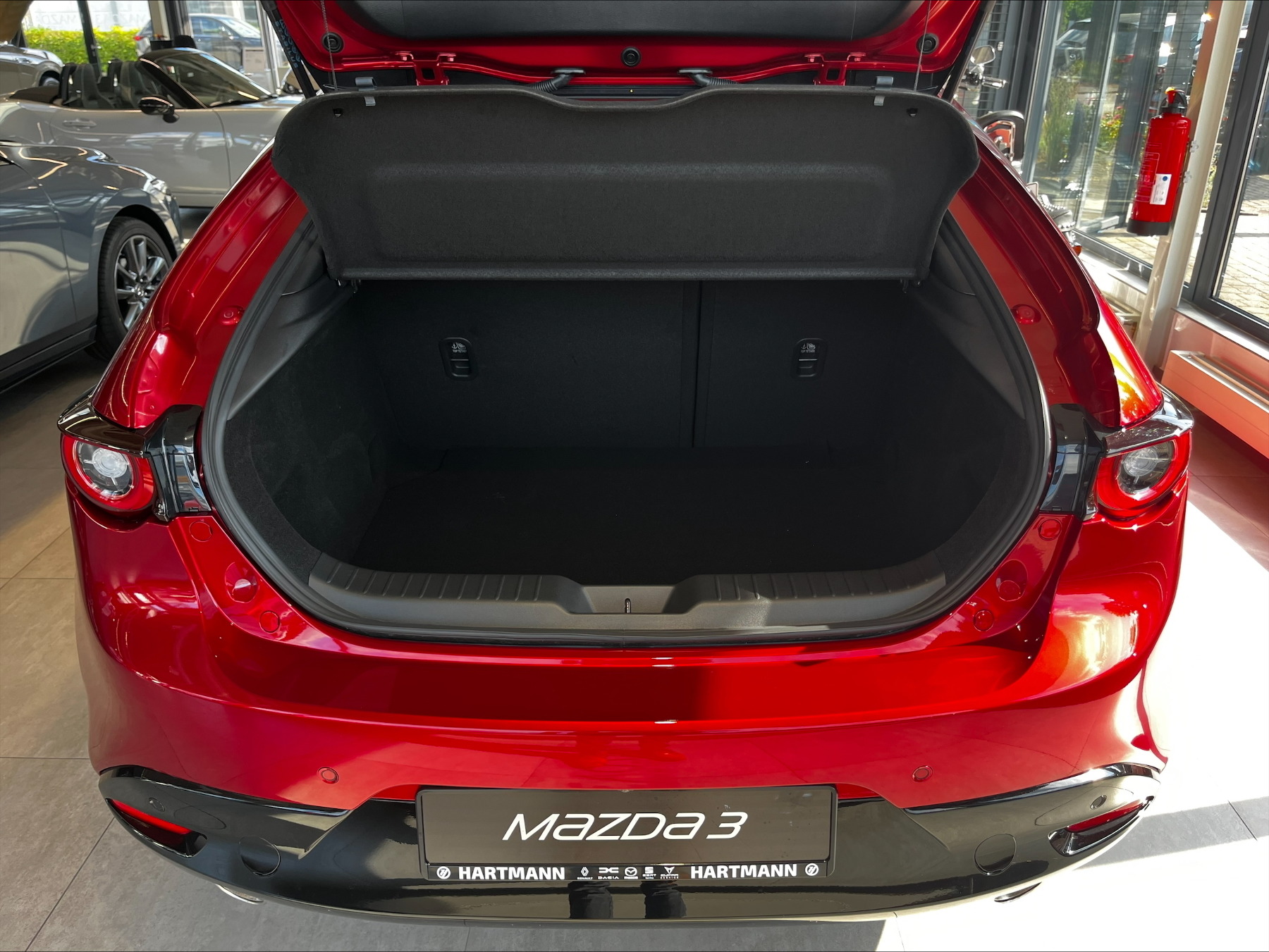 MAZDA 3 2.0L e-SKYACTIV X 186p 6AT Exclusive-line MAZDA 3 2.0L e-SKYACTIV X 186p 6AT Exclusive-line