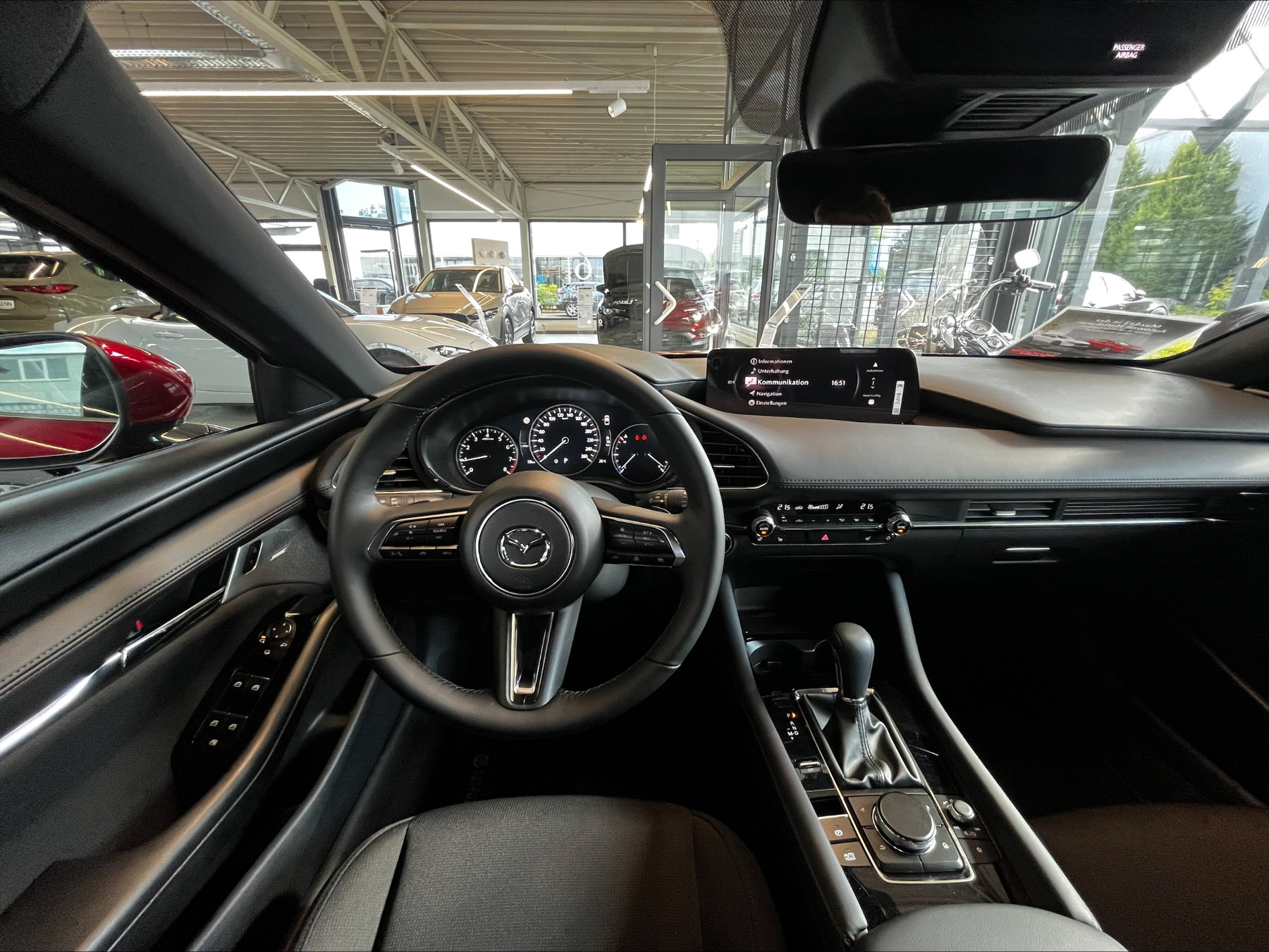 MAZDA 3 2.0L e-SKYACTIV X 186p 6AT Exclusive-line MAZDA 3 2.0L e-SKYACTIV X 186p 6AT Exclusive-line