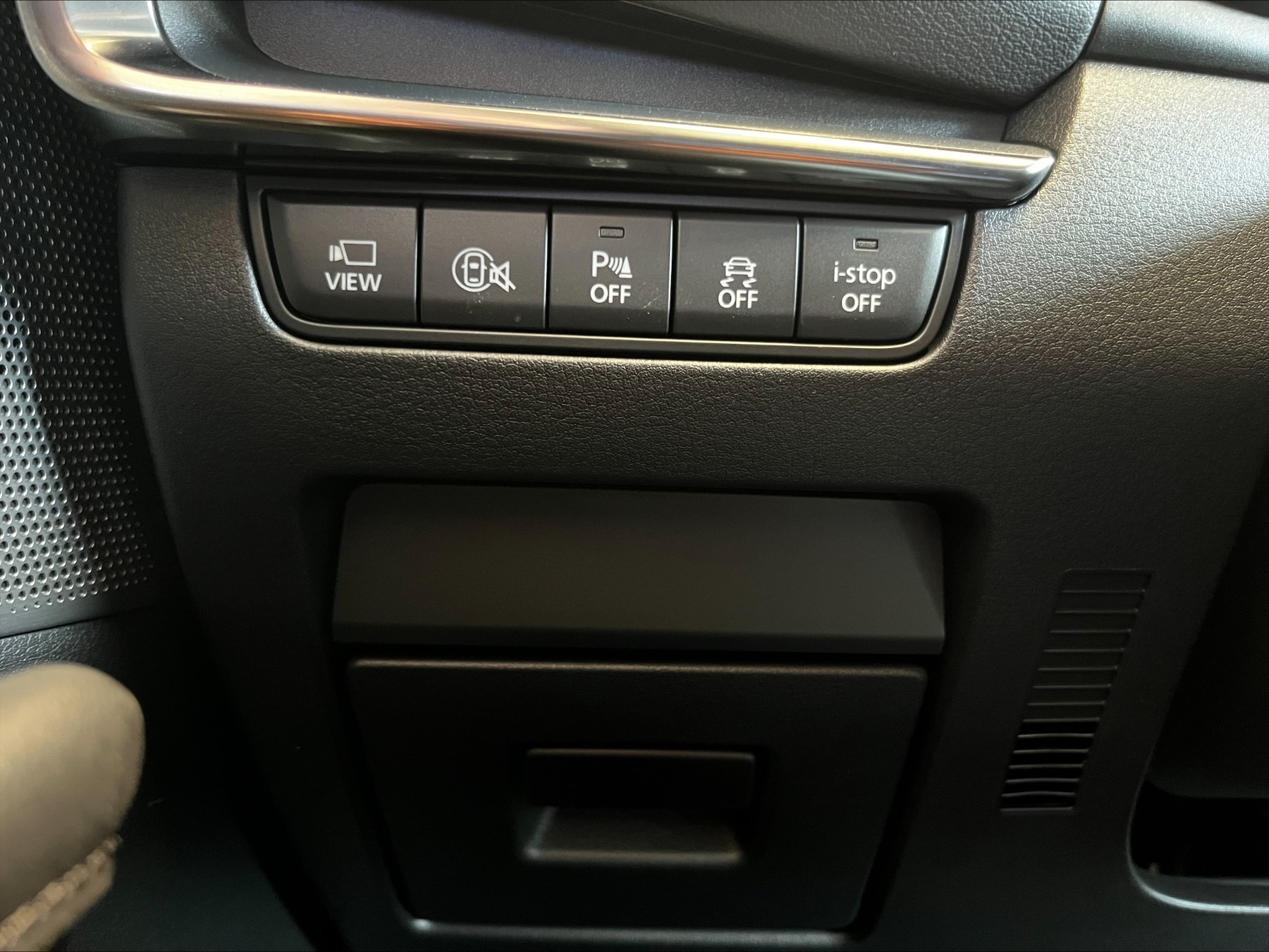 MAZDA 3 2.0L e-SKYACTIV X 186p 6AT Exclusive-line MAZDA 3 2.0L e-SKYACTIV X 186p 6AT Exclusive-line