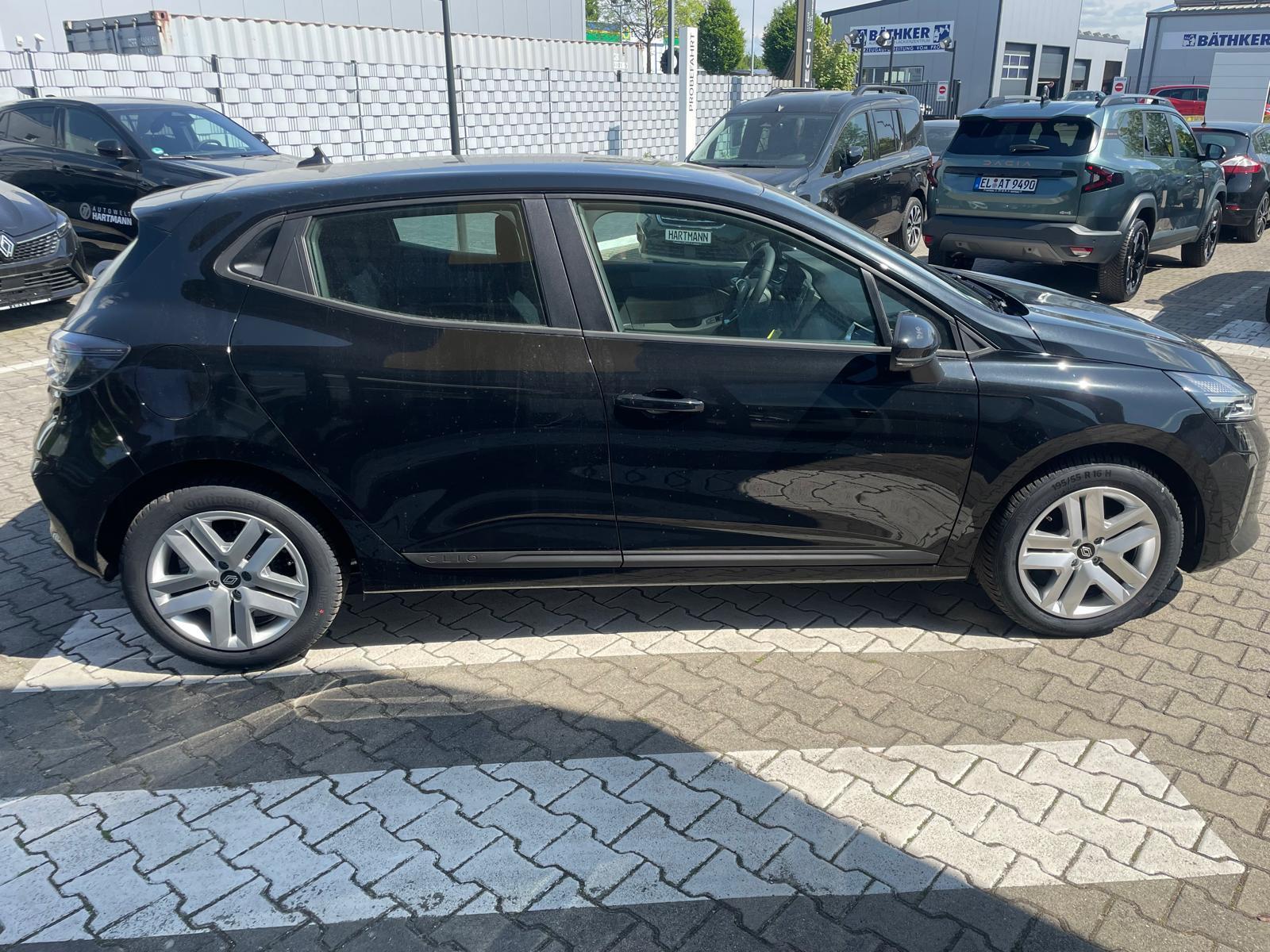 RENAULT Clio Evolution SCe 65 RENAULT Clio Evolution SCe 65
