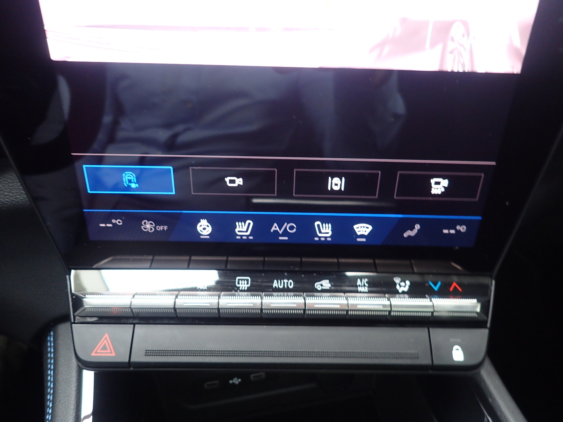 RENAULT Austral Iconic Esprit Alpine E-Tech Full Hybrid RENAULT Austral Iconic Esprit Alpine E-Tech Full Hybrid