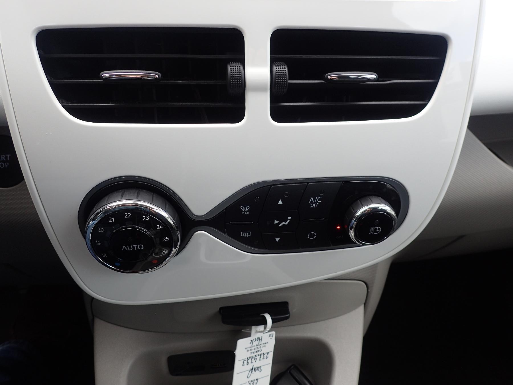 RENAULT ZOE LIFE Batteriekauf Comfort Paket RENAULT ZOE LIFE Batteriekauf Comfort Paket