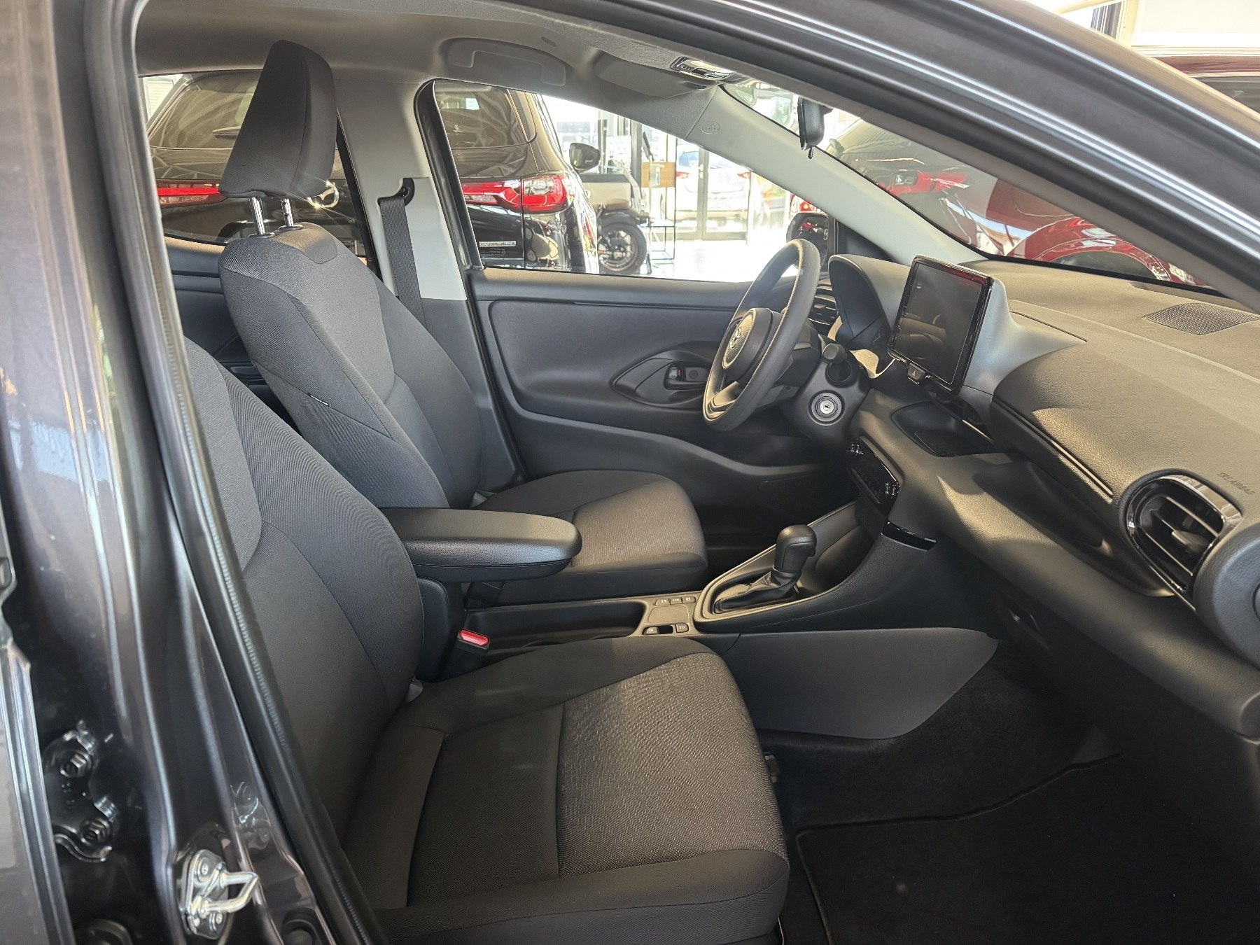 MAZDA 2 Hybrid 1.5L VVT-i 116 PS e-CVT FWD PRIME-LINE MAZDA 2 Hybrid 1.5L VVT-i 116 PS e-CVT FWD PRIME-LINE