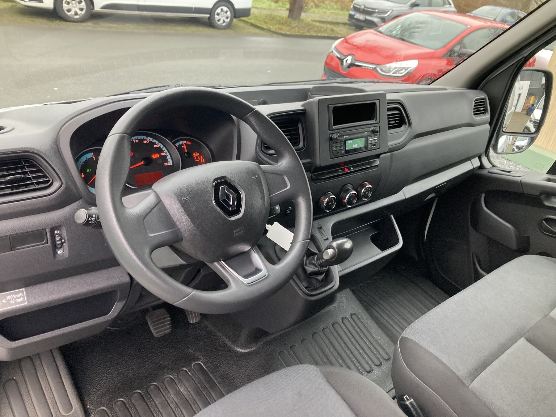 RENAULT Master Z.E. Kasten L2H2 3,1t Klima, RF-Kamera RENAULT Master Z.E. Kasten L2H2 3,1t Klima, RF-Kamera