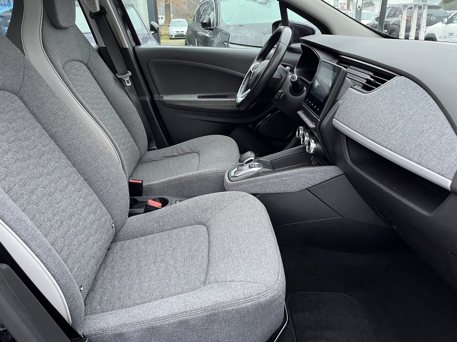 RENAULT ZOE EXPERIENCE Batteriemiete R110 RF-Kamera RENAULT ZOE EXPERIENCE Batteriemiete R110 RF-Kamera