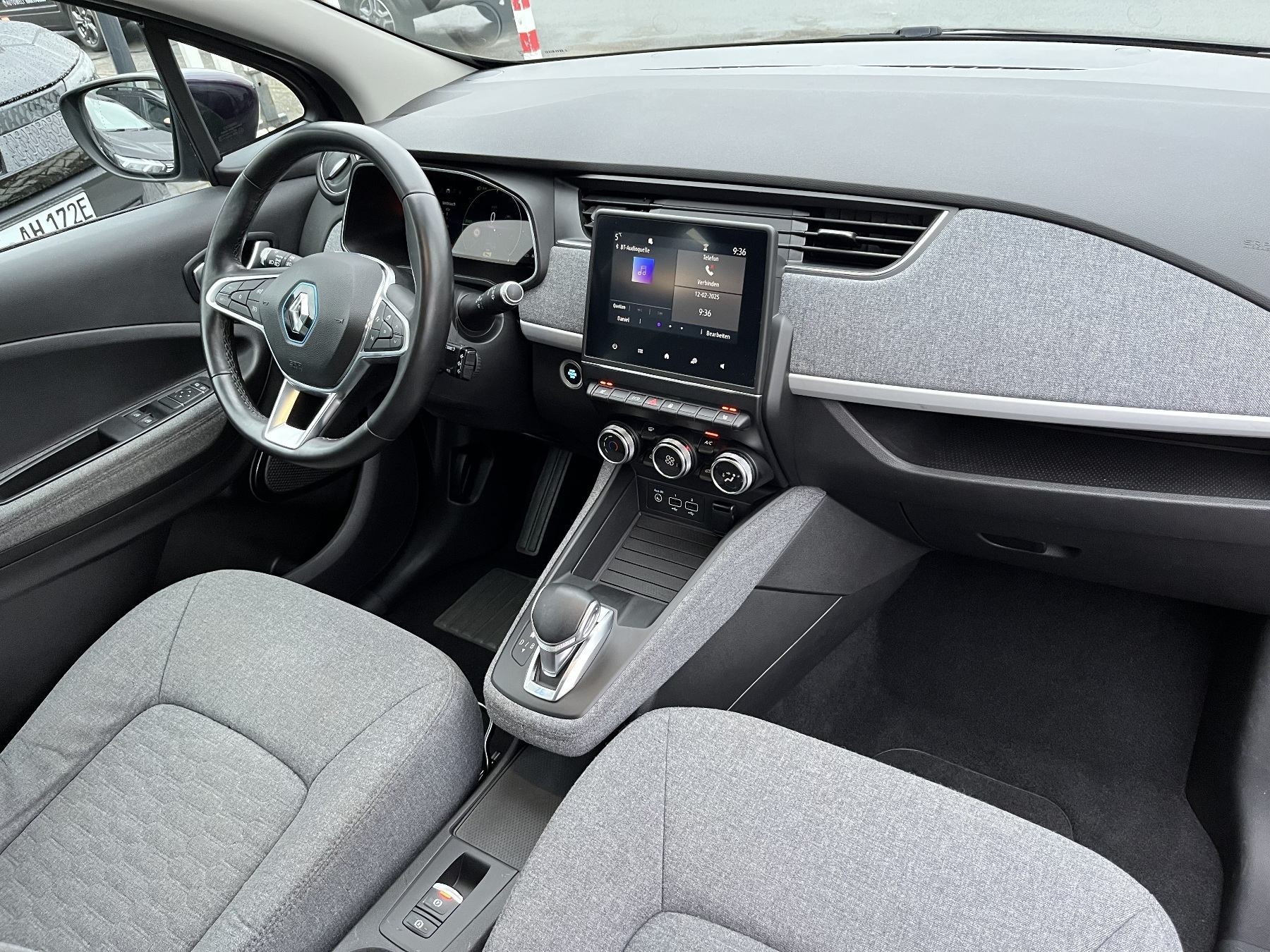 RENAULT ZOE EXPERIENCE Batteriemiete R110 RF-Kamera RENAULT ZOE EXPERIENCE Batteriemiete R110 RF-Kamera