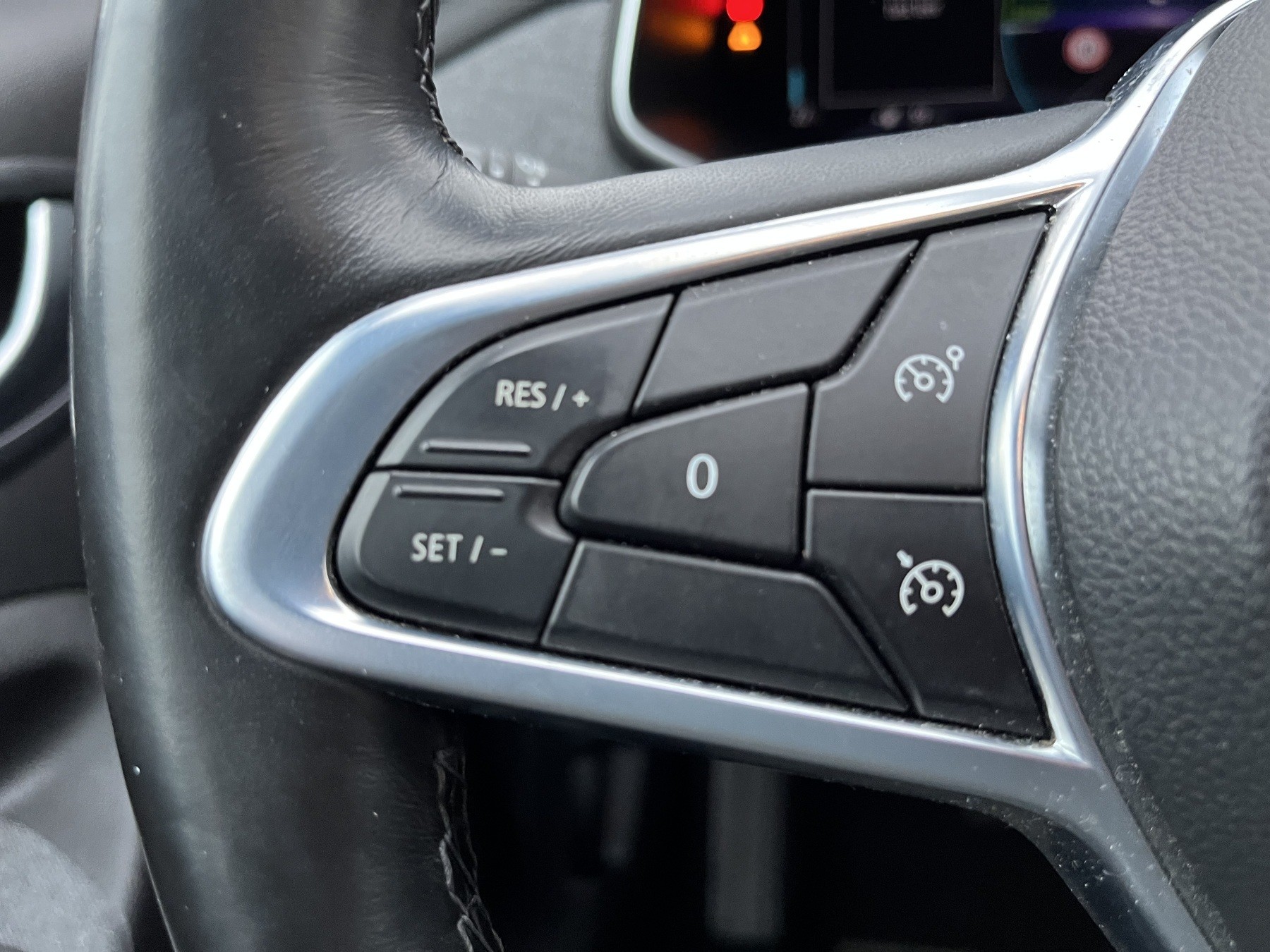 RENAULT ZOE EXPERIENCE Batteriemiete R110 RF-Kamera RENAULT ZOE EXPERIENCE Batteriemiete R110 RF-Kamera