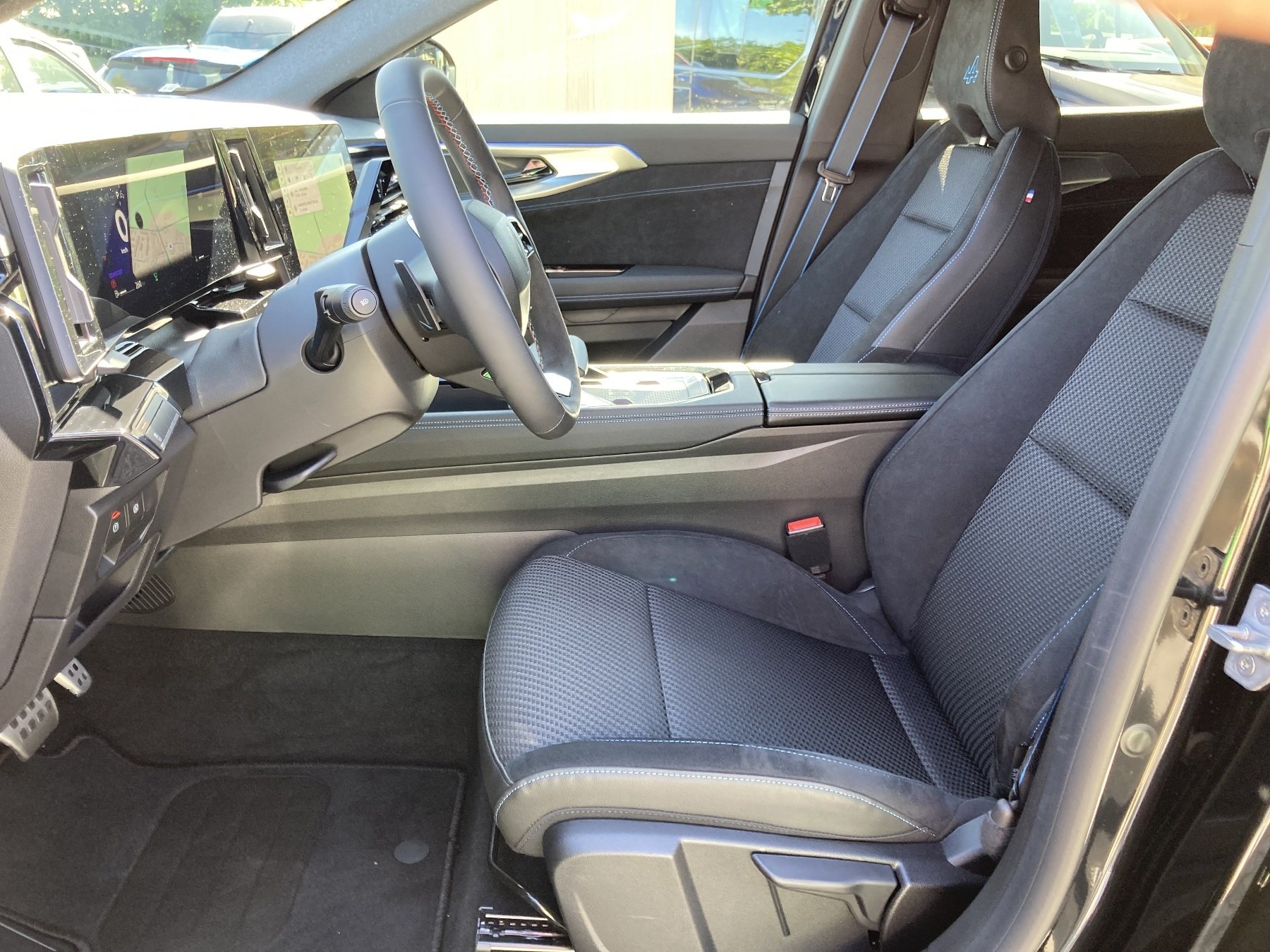 RENAULT Austral Techno Esprit Alpine Mild Hybrid 160 RENAULT Austral Techno Esprit Alpine Mild Hybrid 160