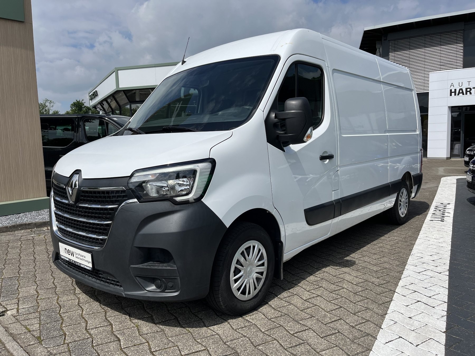 RENAULT Master KastenL2H2 3,5t dci 150 2,5 to. AHK,Regal RENAULT Master KastenL2H2 3,5t dci 150 2,5 to. AHK,Regal