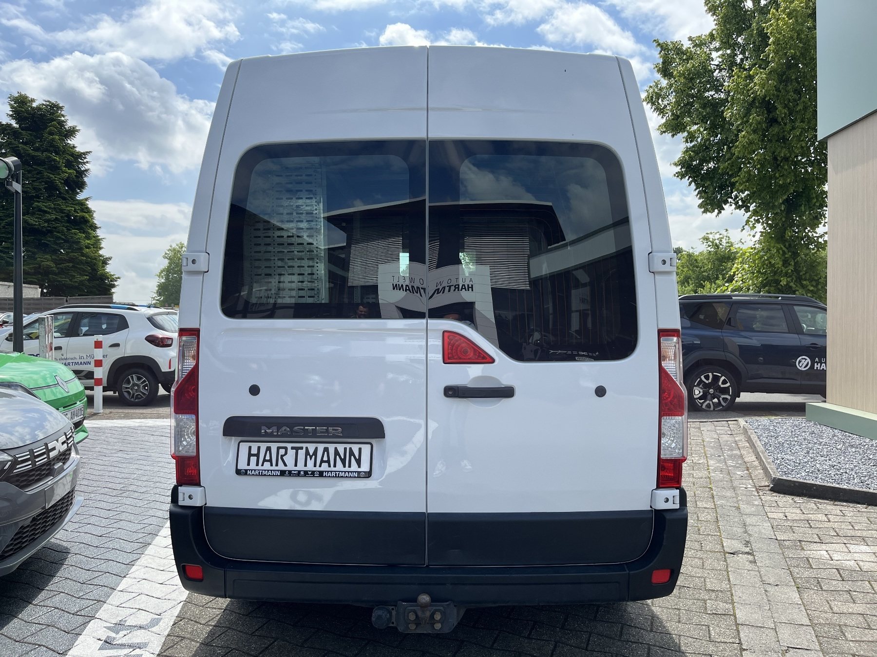 RENAULT Master KastenL2H2 3,5t dci 150 2,5 to. AHK,Regal RENAULT Master KastenL2H2 3,5t dci 150 2,5 to. AHK,Regal