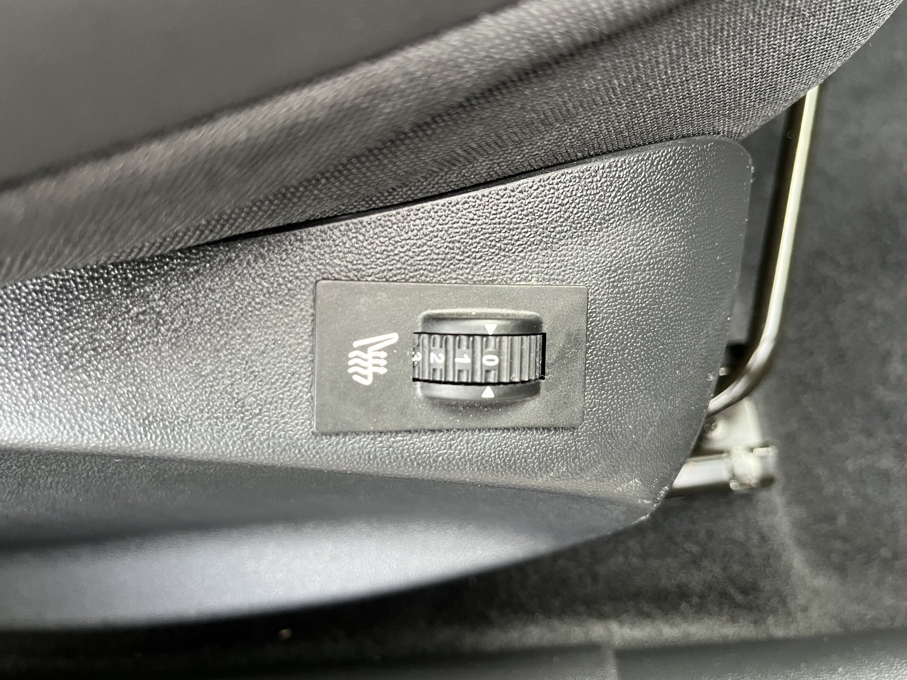 PEUGEOT 3008 1.2 PureTech 130 Allure Sicht-Paket PEUGEOT 3008 1.2 PureTech 130 Allure Sicht-Paket