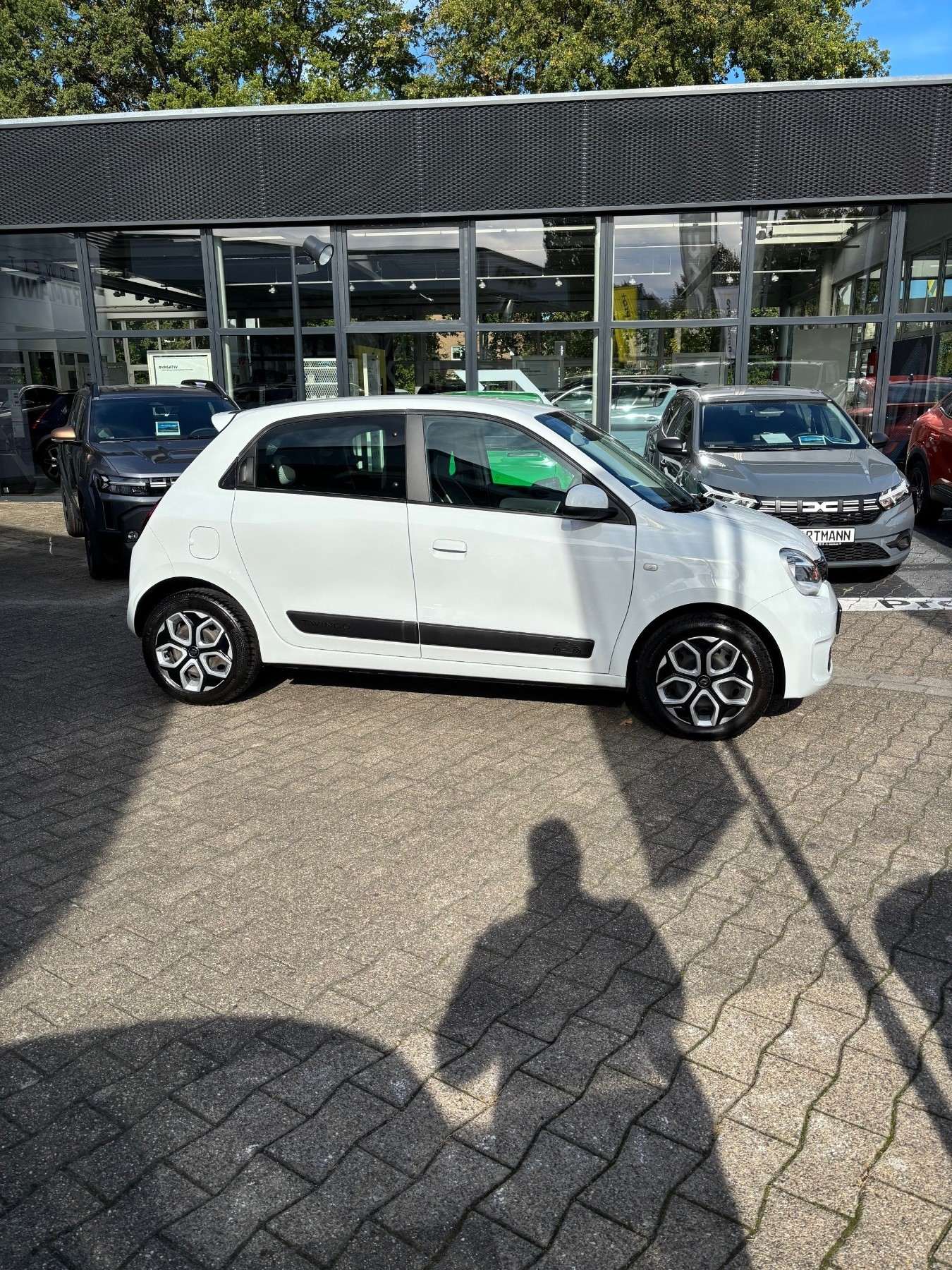 RENAULT Twingo LIMITED SCe 75 Start & Stop Klima+Radio RENAULT Twingo LIMITED SCe 75 Start & Stop Klima+Radio